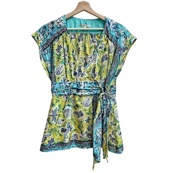 100% Silk Nanette Lepore "Ciao Bella" Print Wrap Blouse, Size Small - Picture 1 of 10